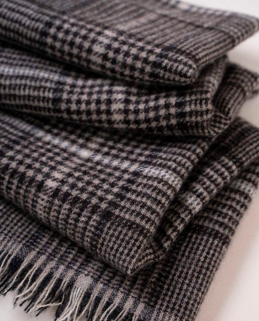 beige and brown glen plaid cashmere scarf for man paolo albizzati