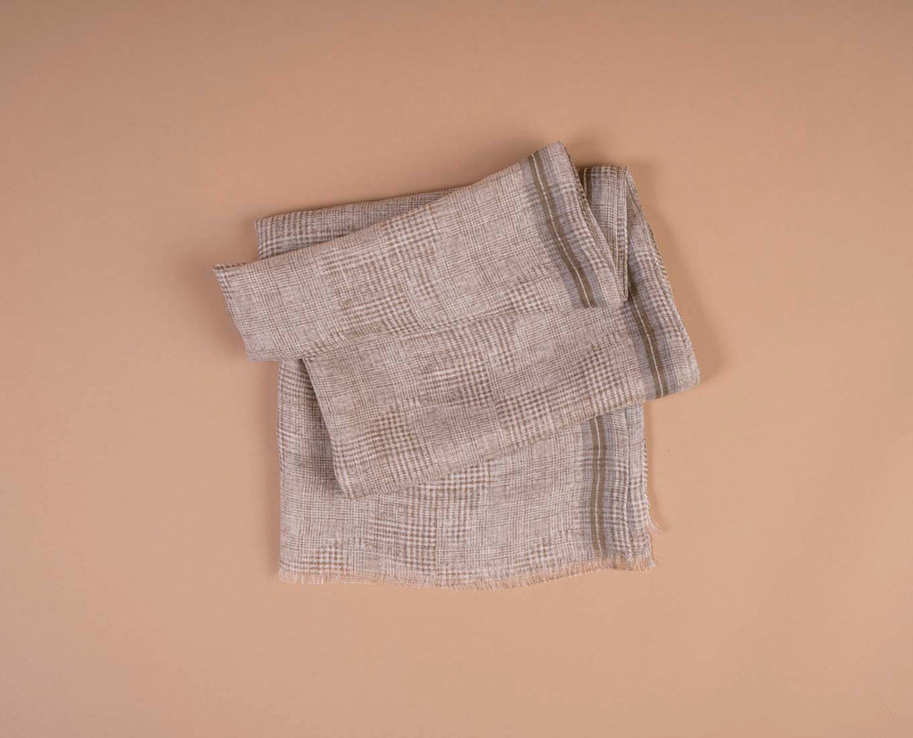 beige linen scarf prince of wales paolo albizzati 