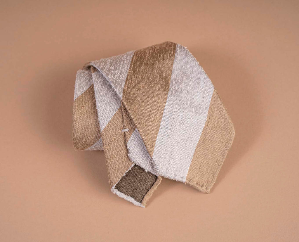 cravatta righe beige bianca seta paolo albizzati 