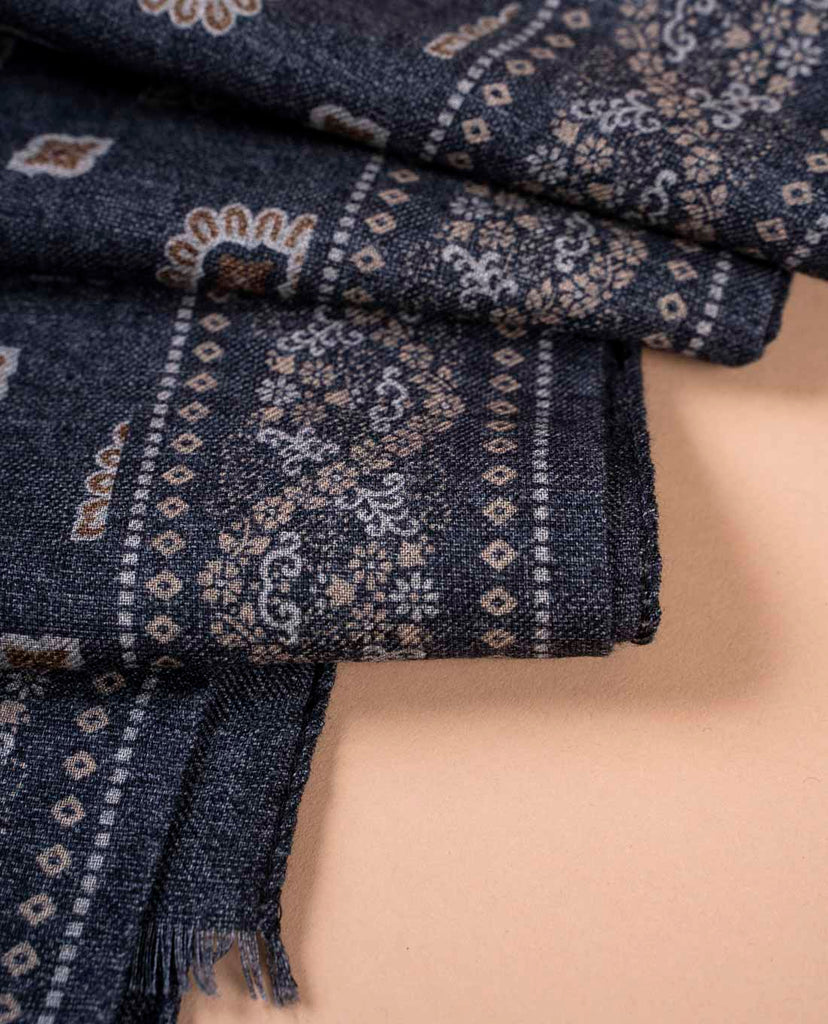 grey wool scarf for man paolo albizzati