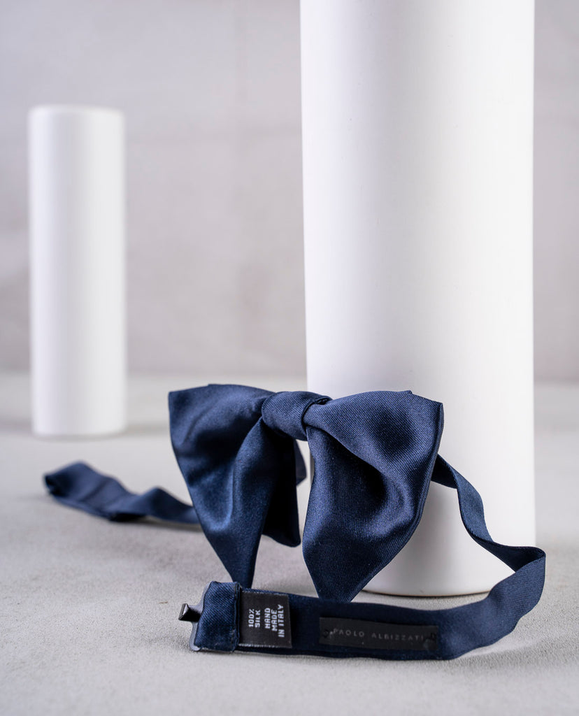 large navy blue silk bow tie for man paolo albizzati