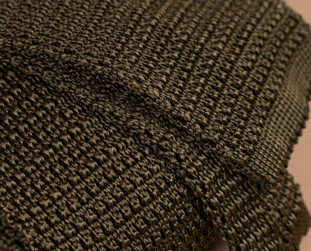 green solid knitted silk tie paolo albizzati 