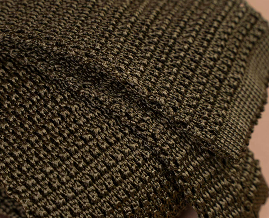 green solid knitted silk tie paolo albizzati 
