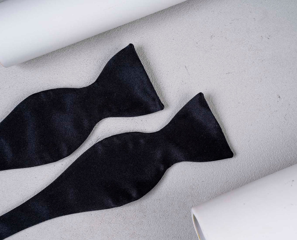 open black silk bow tie for man paolo albizzati