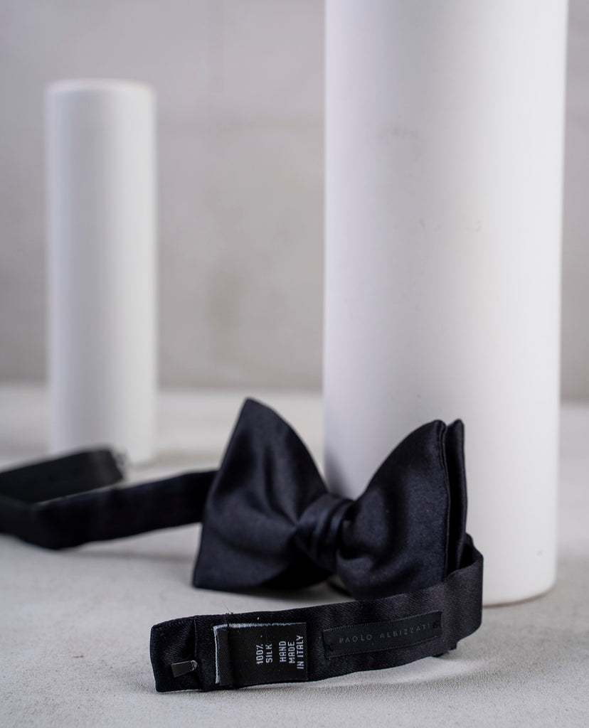 original black silk tie for man paolo albizzati