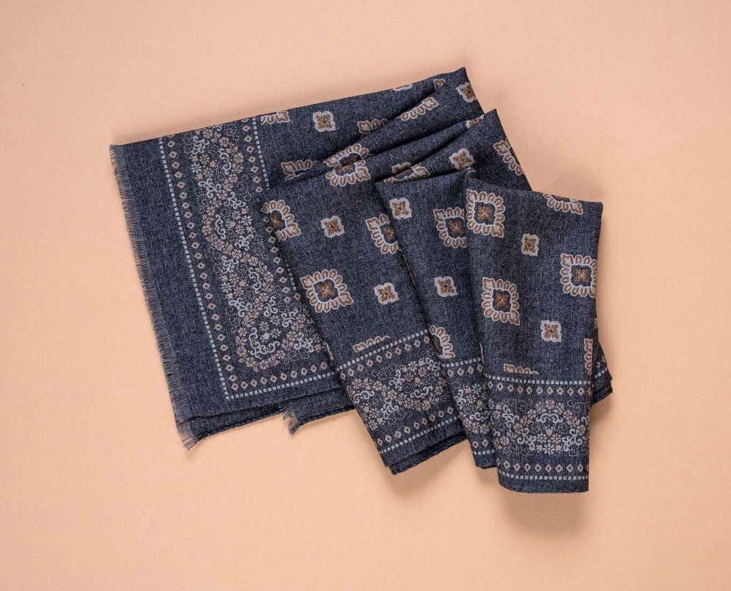 sciarpa grigia in lana per uomo paolo albizzati