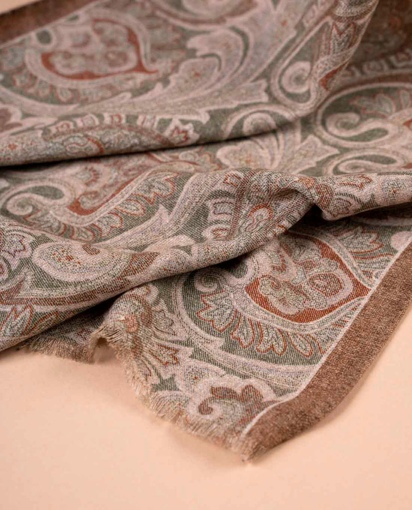 sciarpa verde motivo paisley in lana per uomo paolo albizzati