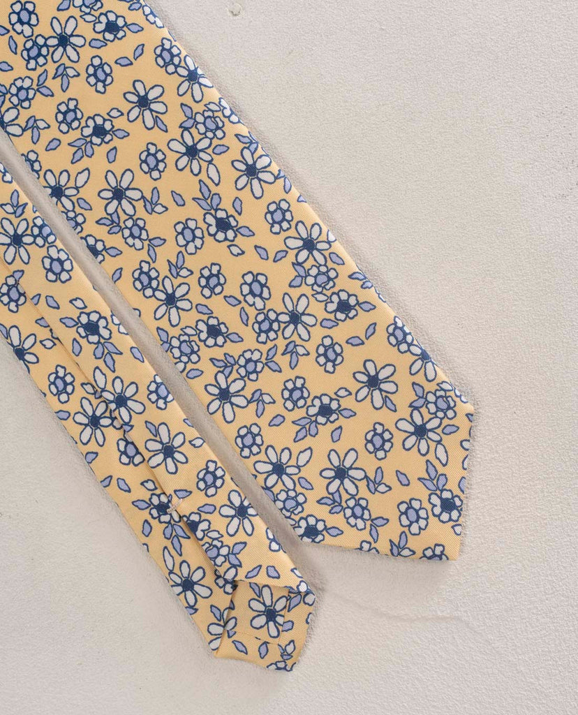 yellow silk tie man paolo albizzati